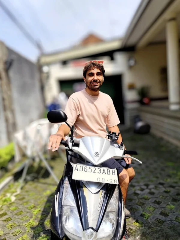 Sewa Motor Solo 24 Jam - rentalsolo.com